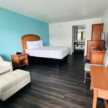 Rodeway Inn Clearwater - Central-3
